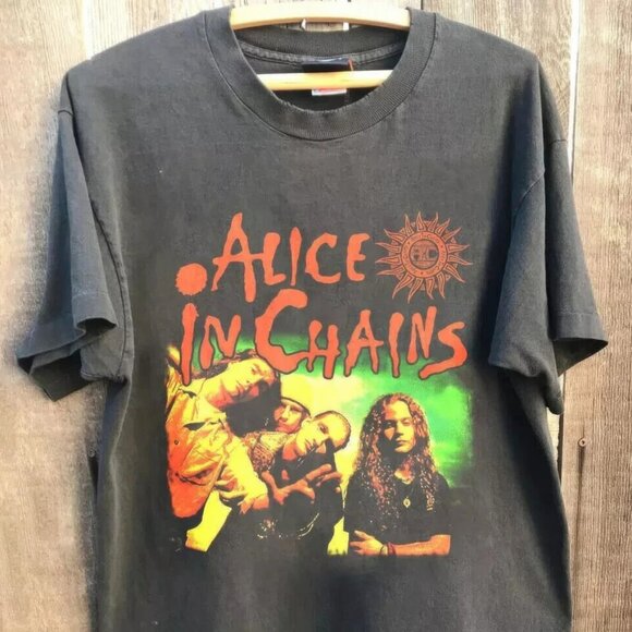 Alice In Chains Band 90s Charcoal Unisex Graphic T-shirt, Alice In Chains shirt - Picture 2 of 4